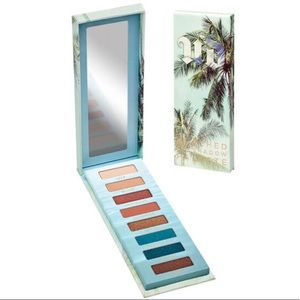 UD Beached Eyeshadow Palette (swatched 2 colors)